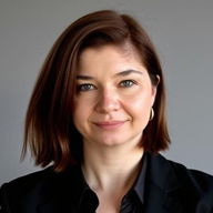 Eva-Maria Lindig – Product Lead Global Product Solution @ PayPal Eva Lindig