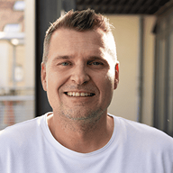Henryk Lippert – CEO @ Solution360 Henryk Lippert