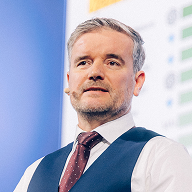Philipp Klöckner – Analyst, Investor & Advisor Philipp Klöckner